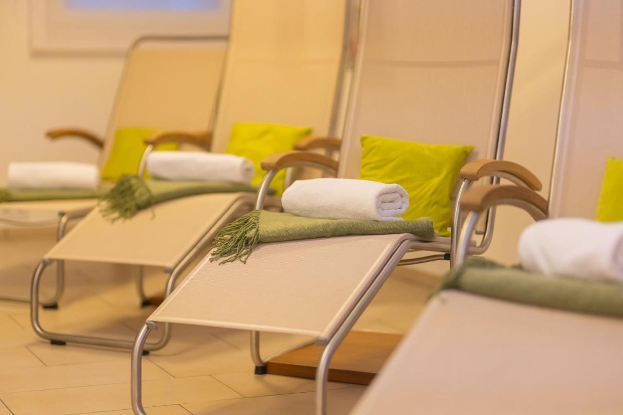 Boardinghouse - Adults Only -