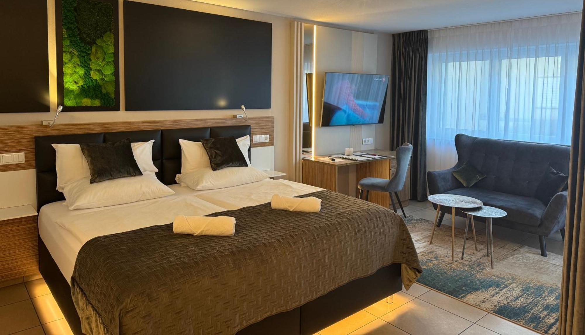 Boardinghouse - Adults Only - Hotel apartamentowy